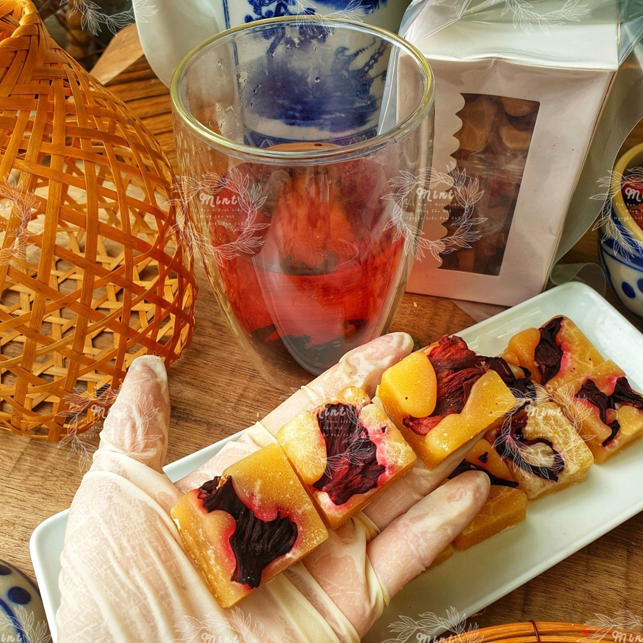 Trà Hoa Atiso Đỏ (Trà Hoa Hibiscus) Đường Phèn Mật Ong - Hộp 20 Viên