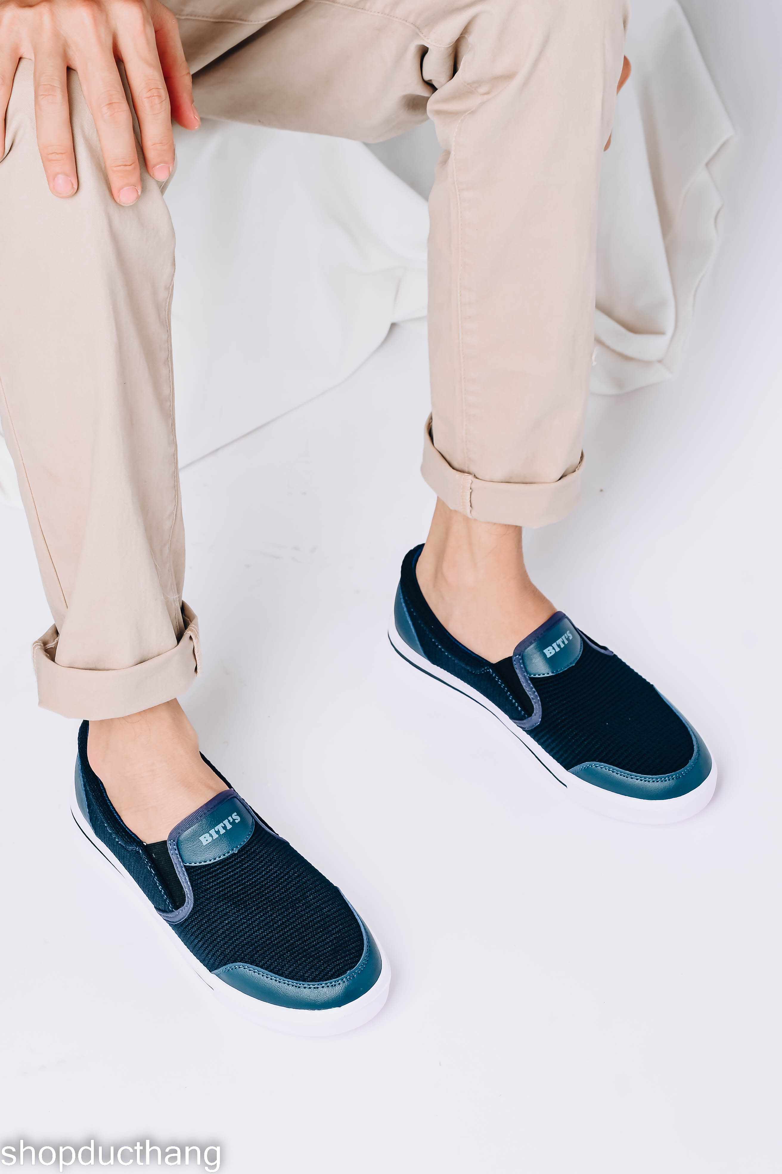Giày thể thao trung cấp Bitis nam