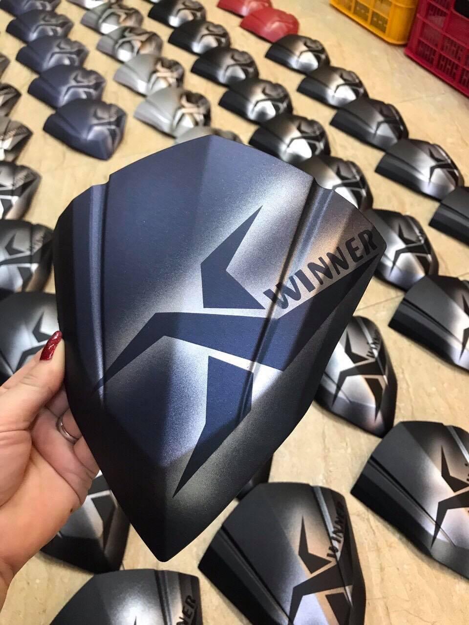 Ốp đầu winner x sơn 3d ( mọi xe )