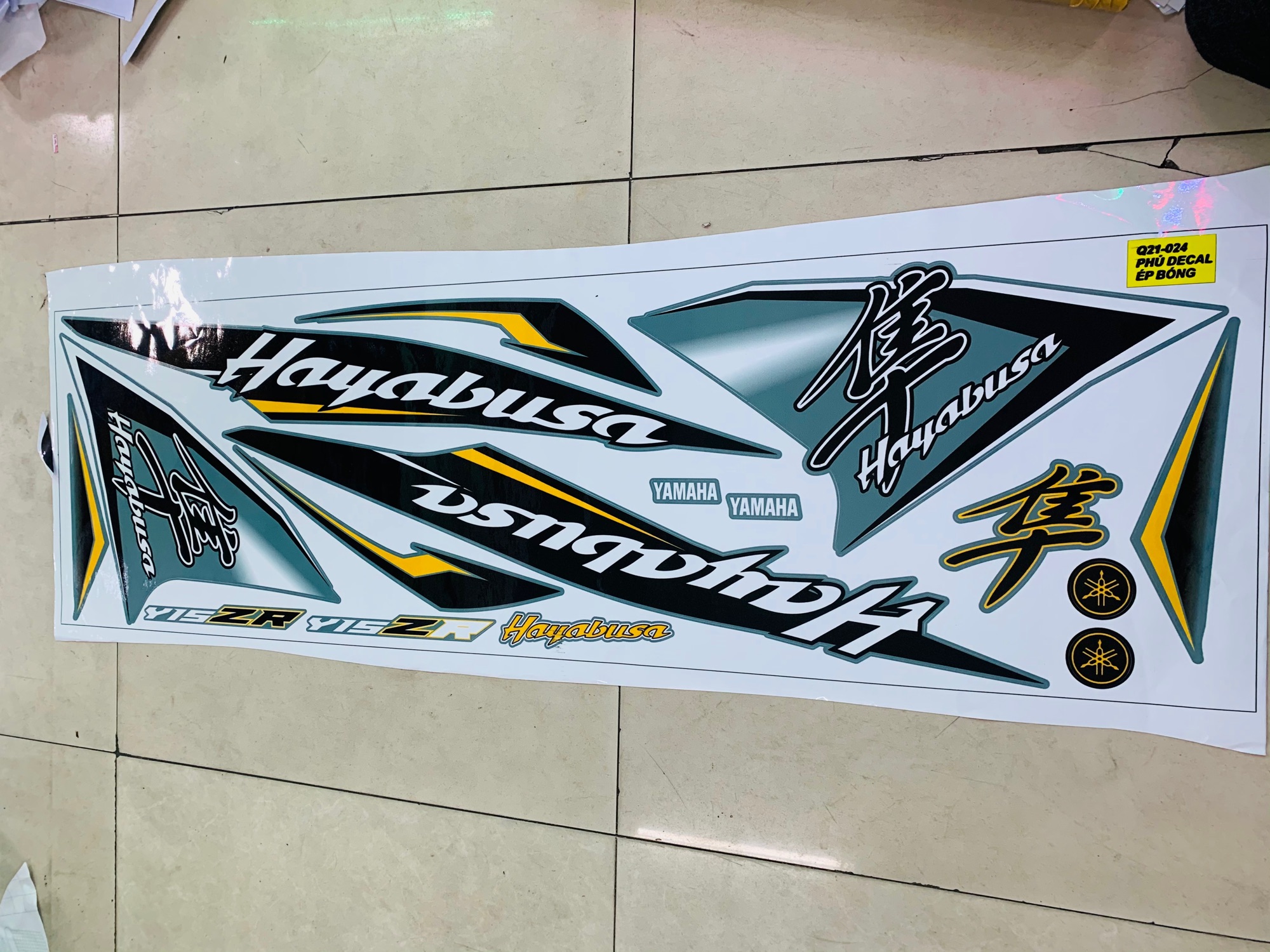 [HCM]Tem rời exciter 150 hayabusa bản 3 lớp bóng cao cấp