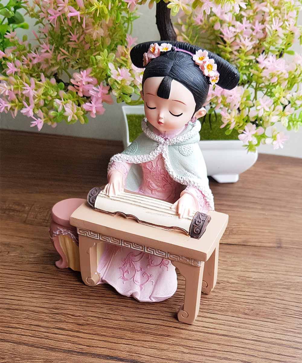 [HCM](04 mẫu) Bộ tượng thiếu nữ Cầm Kỳ Thi Họa