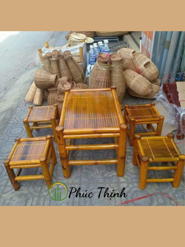 Bàn ghế tre tự nhiên