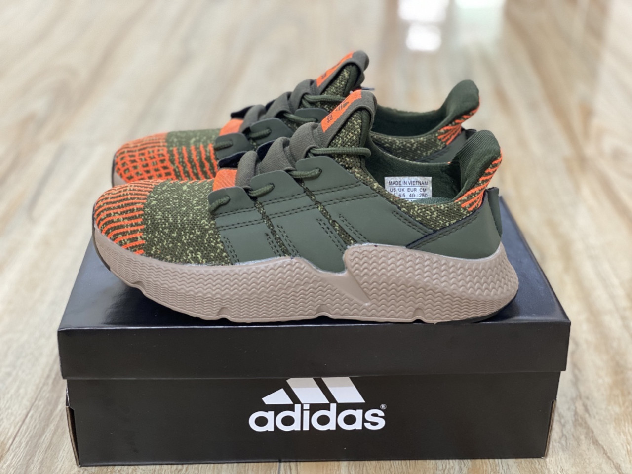 Giày adidas PROPHERE rêu
