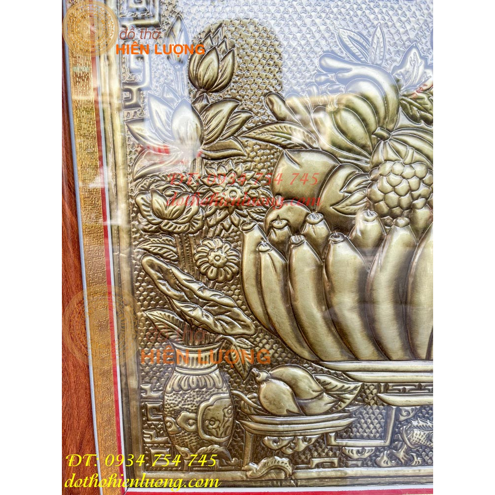 Tranh ngũ quả bằng đồng màu nâu giả cổ kích thước 50x70cm