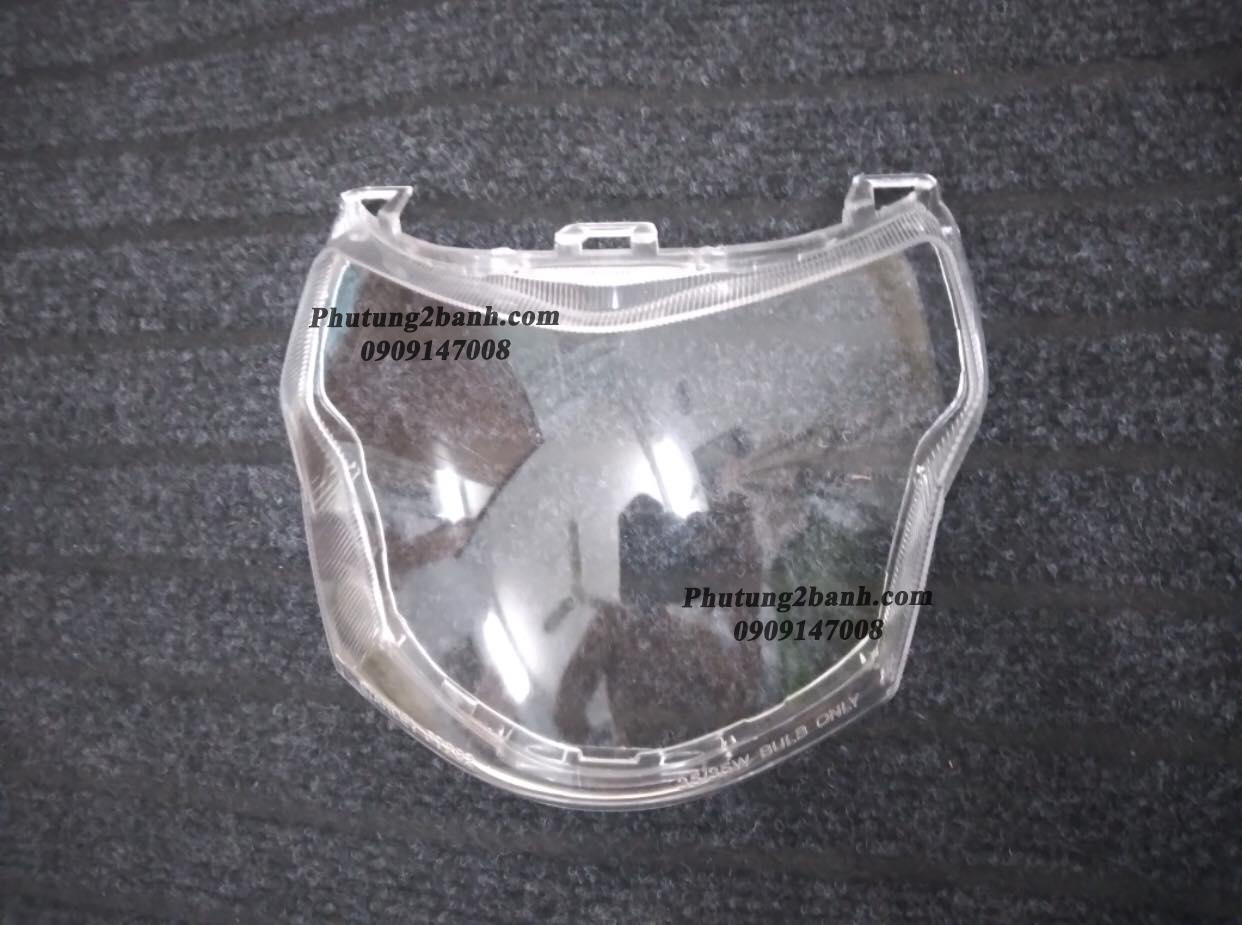 Chụp kính đèn trước xe Taurus (Có chữ Stanley)