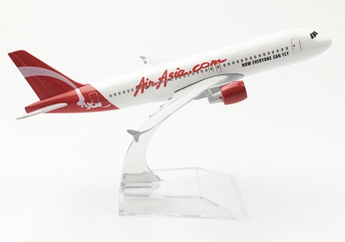 Mô hình máy bay Asia White 16cm + đế trưng bày