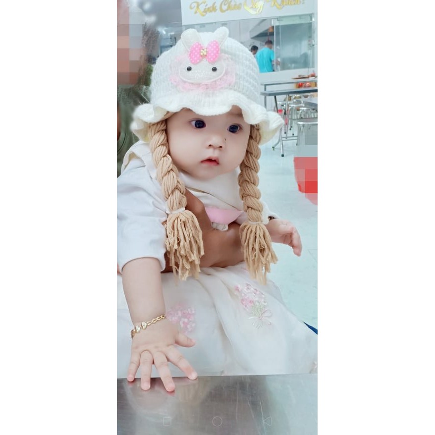 Mũ có tóc giả cho bé