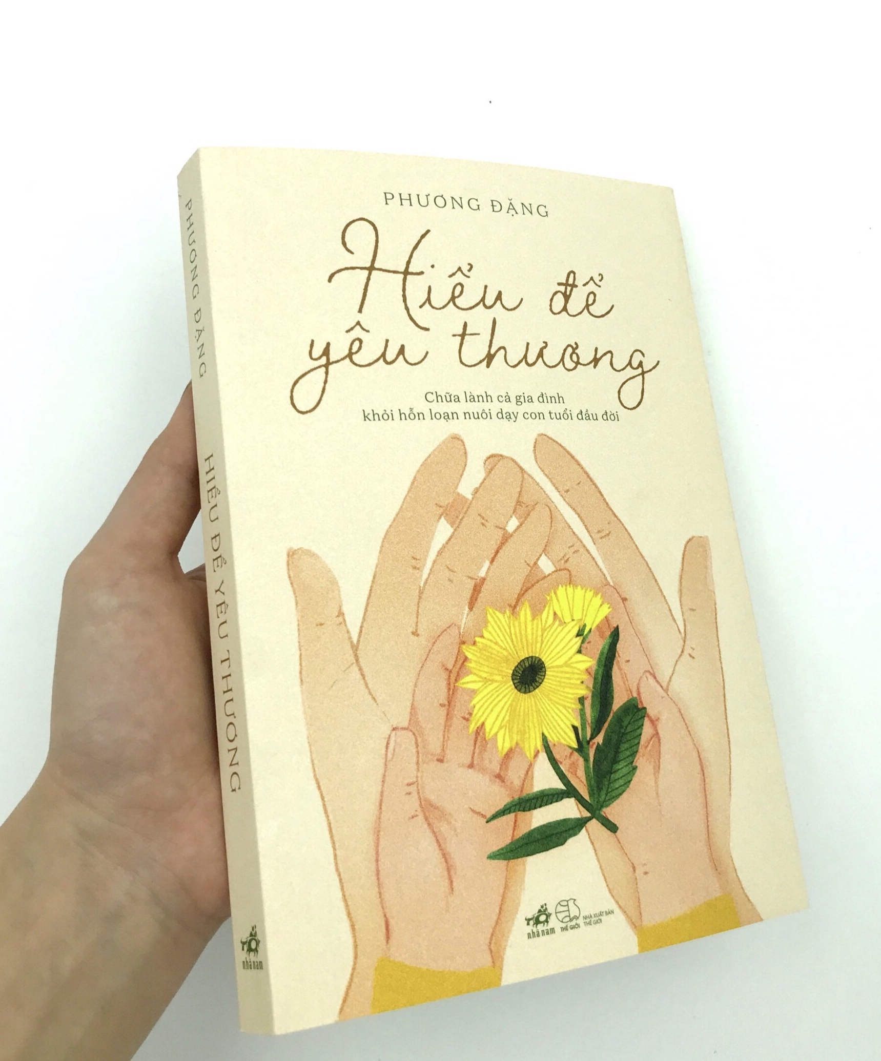 Fahasa - Hiểu Để Yêu Thương
