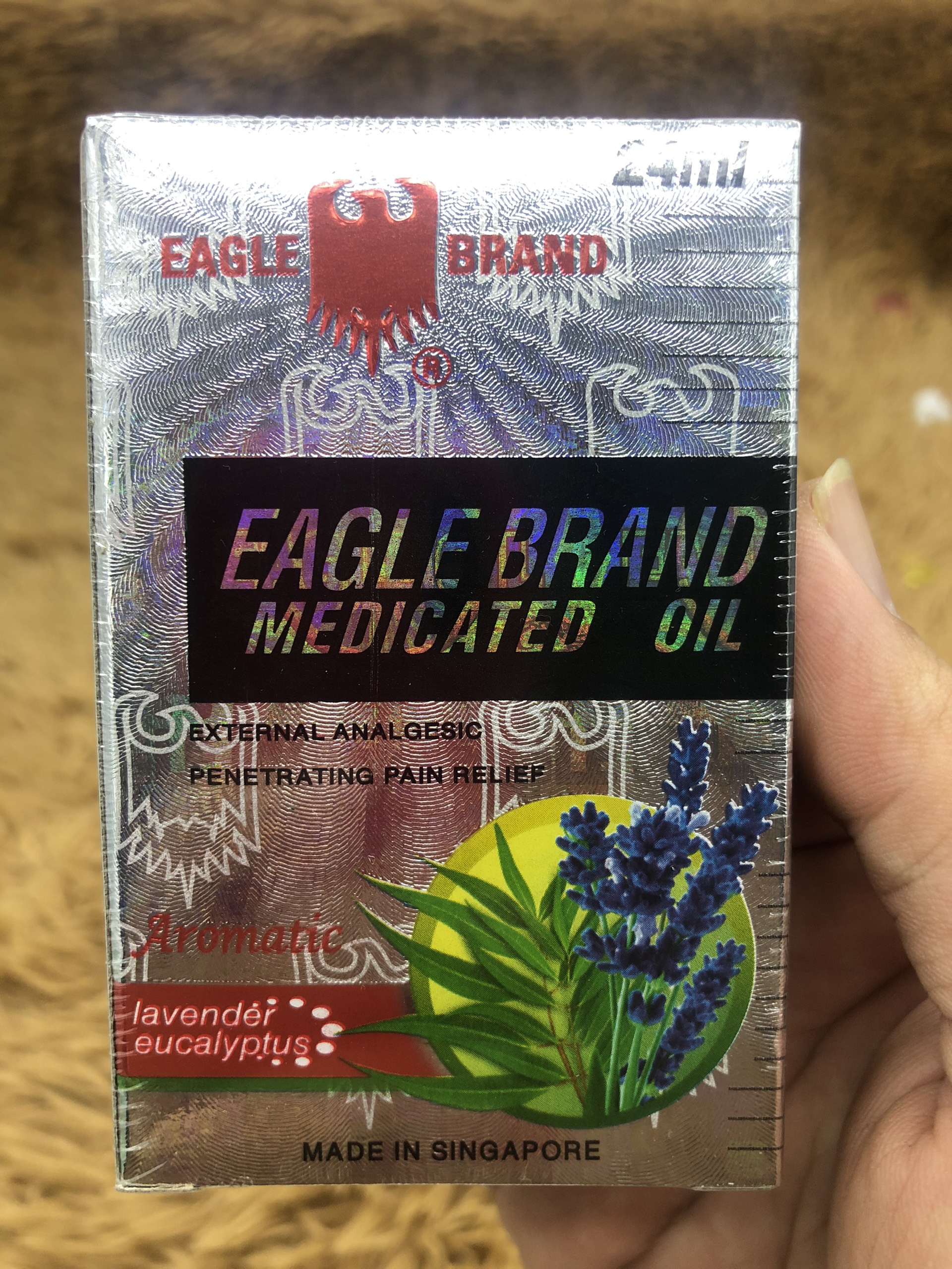 [HCM]Dầu Gió Eagle Brand Medicated Oil Trắng (Con Ó) 24ml