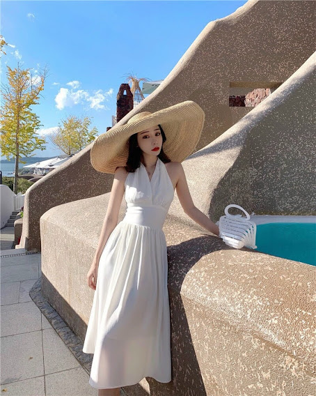 [HCM]ĐẦM XÒE CỔ YẾM HỞ LƯNG ĐẦM MAXI ĐI BIỂN