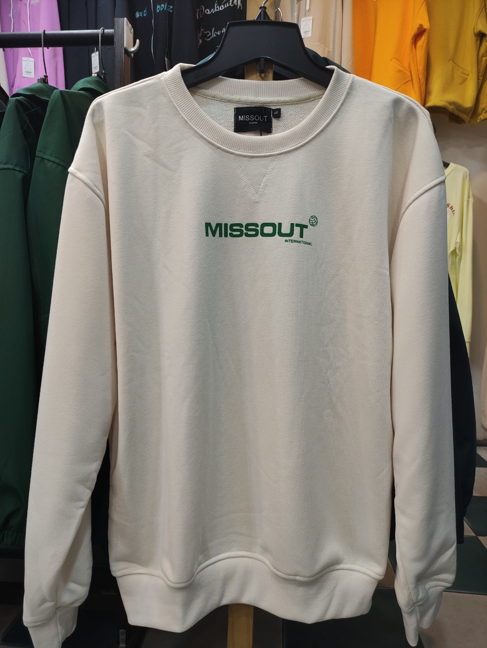 [HCM]Áo Sweater Missout full tag (chính hãng)