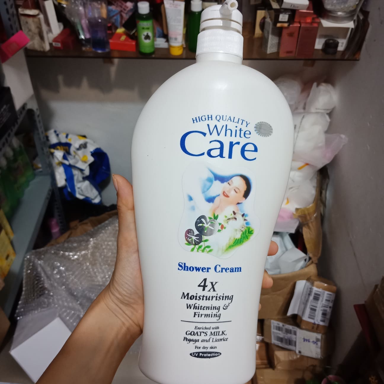 [HCM]Sữa Tắm Dê White Care 4X Da Sáng Mịn Thơm Lâu