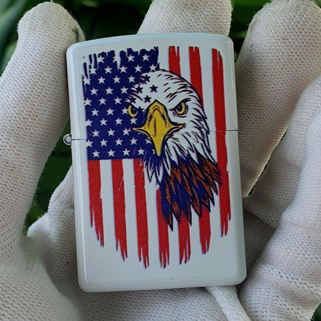 Bật Lửa Zippo Sơn Tĩnh Điện Trắng Đại Bàng Mỹ Mẫu 01 Đời A-24 ( Tặng Kèm Đá Bấc) Hộp Quẹt Zippo Sưu Tầm