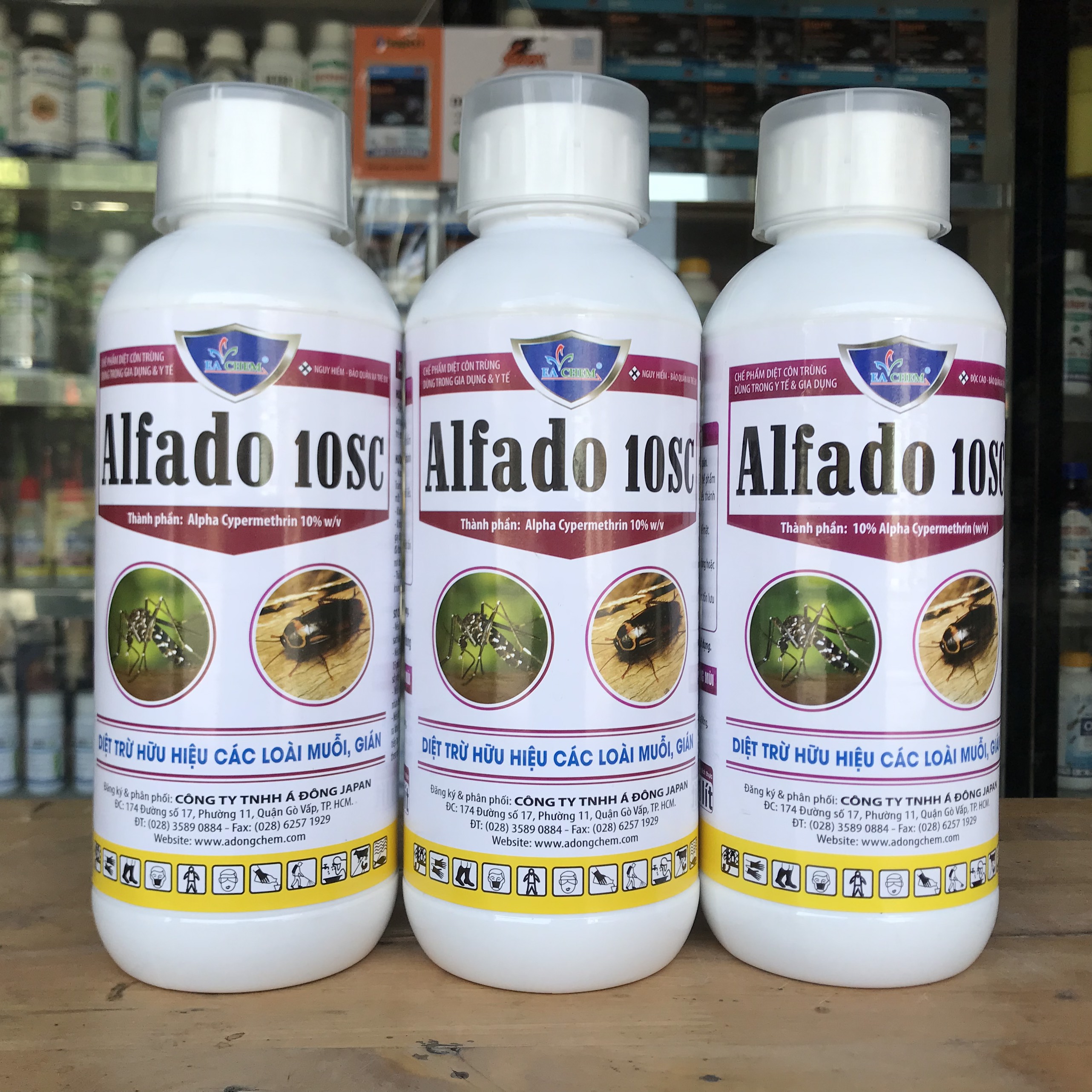 Thuốc diệt muỗi và côn trùng ALFADO 10SC - 1 lít