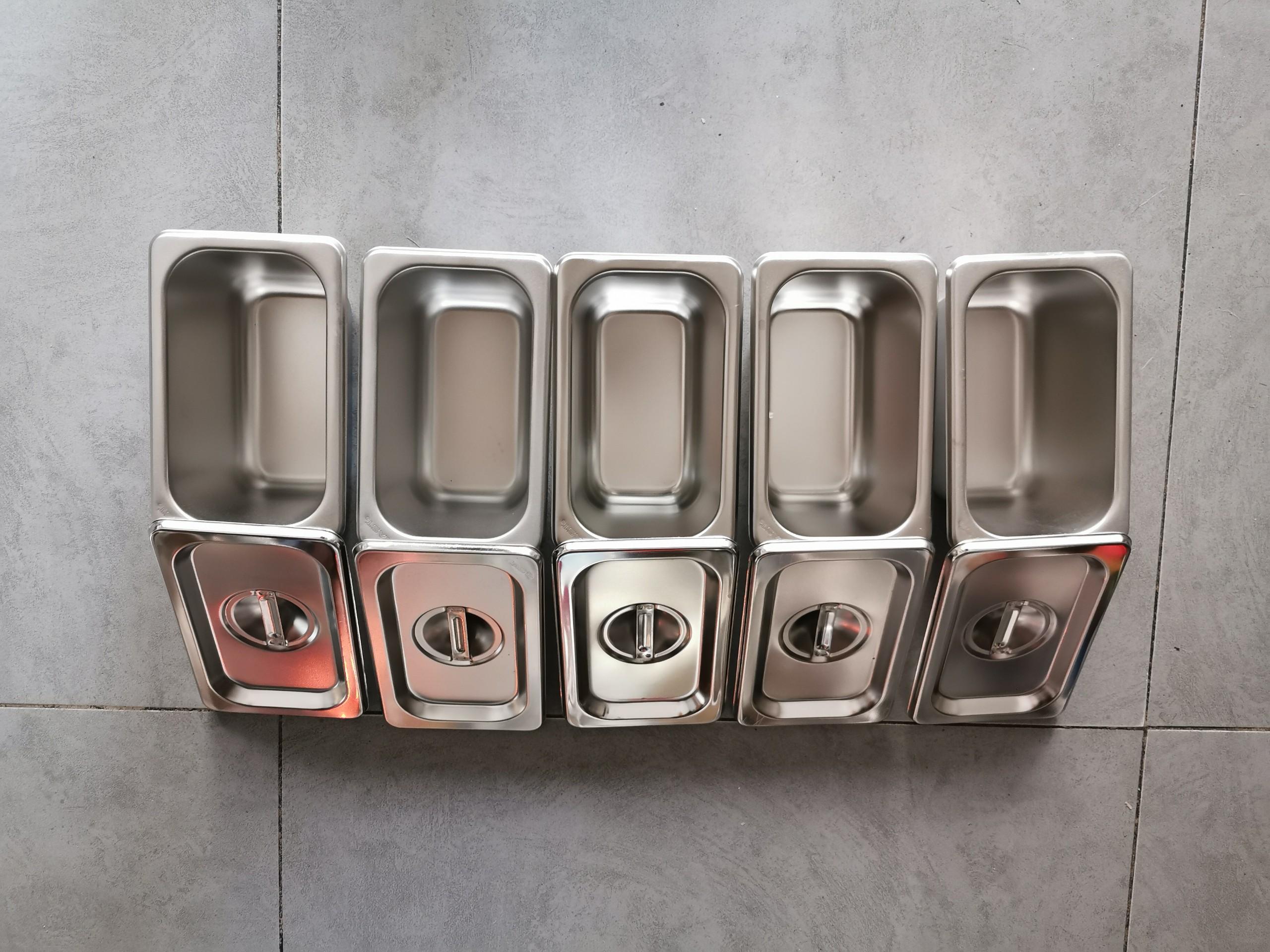 Khay inox đựng topping