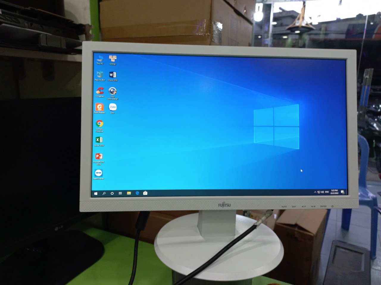 Màn Hình Vi Tính 20 inch FUJITSU Nhật Mới FullBox