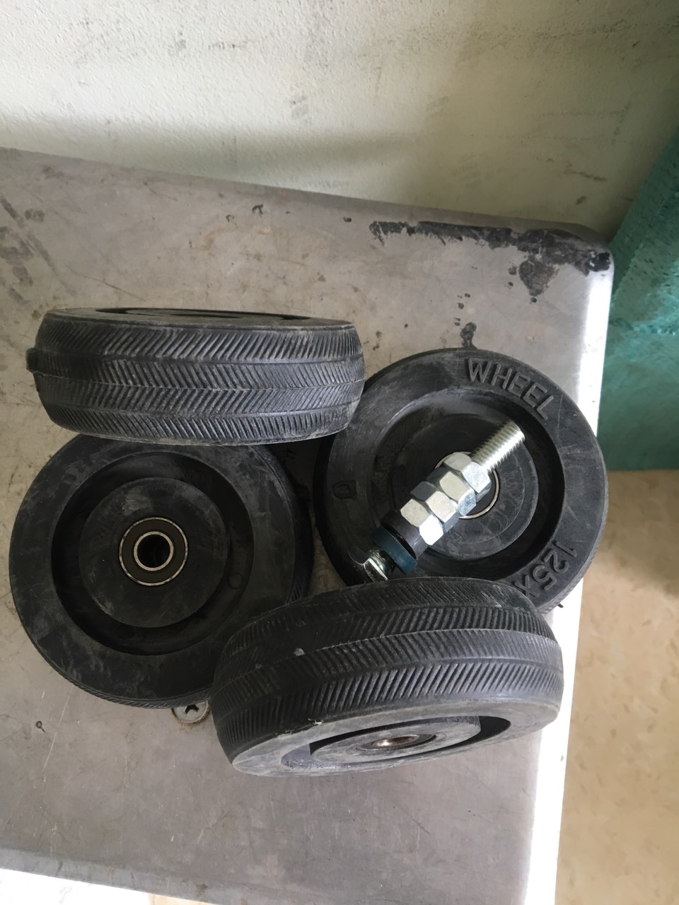 Bánh xe cao su 125 đủ loại
