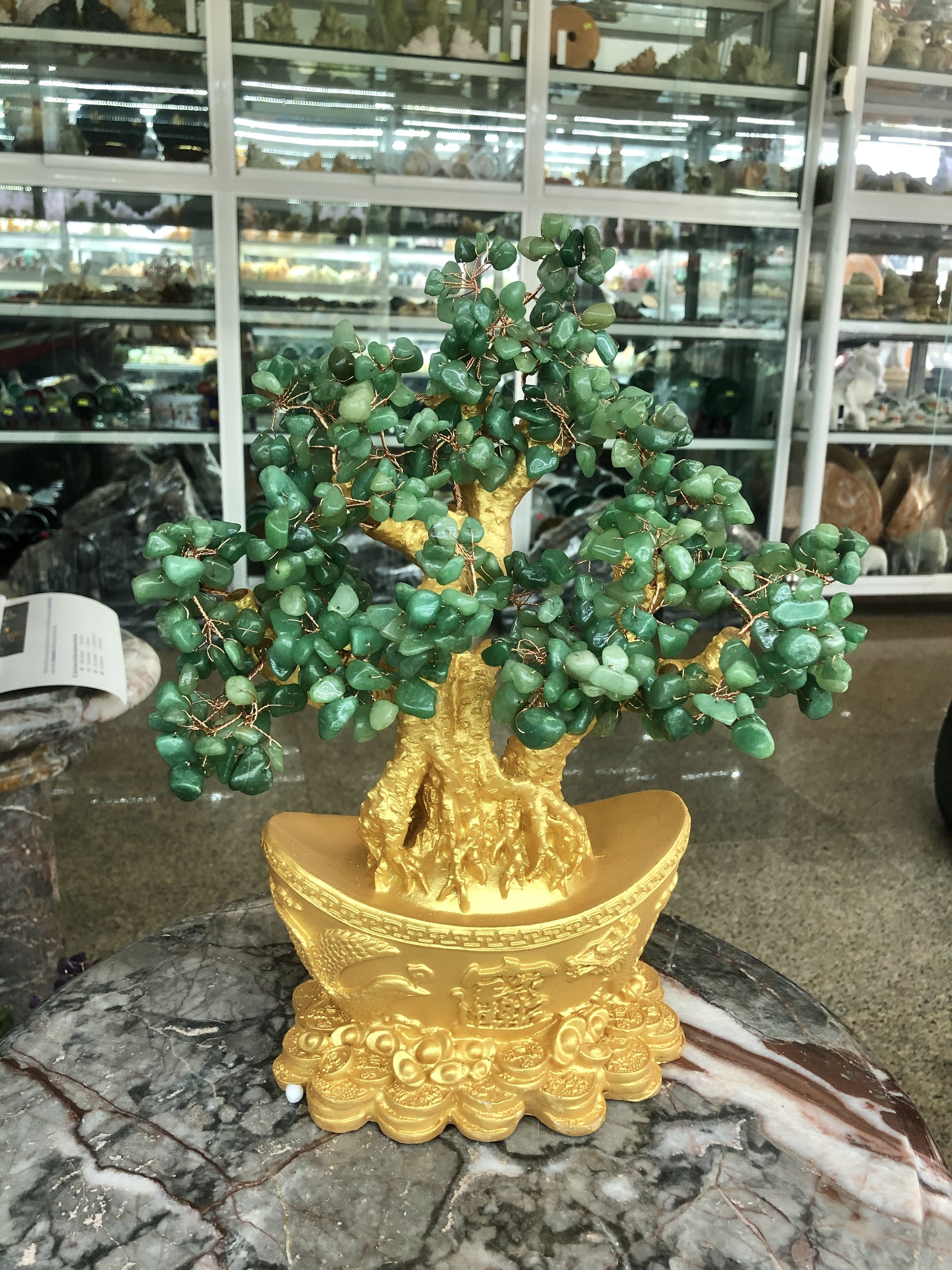 Cây Tài Lộc phong thủy đá thạch anh xanh với đế hình thỏi vàng để bàn làm việc, bàn thờ thần tài - Cao 30 cm
