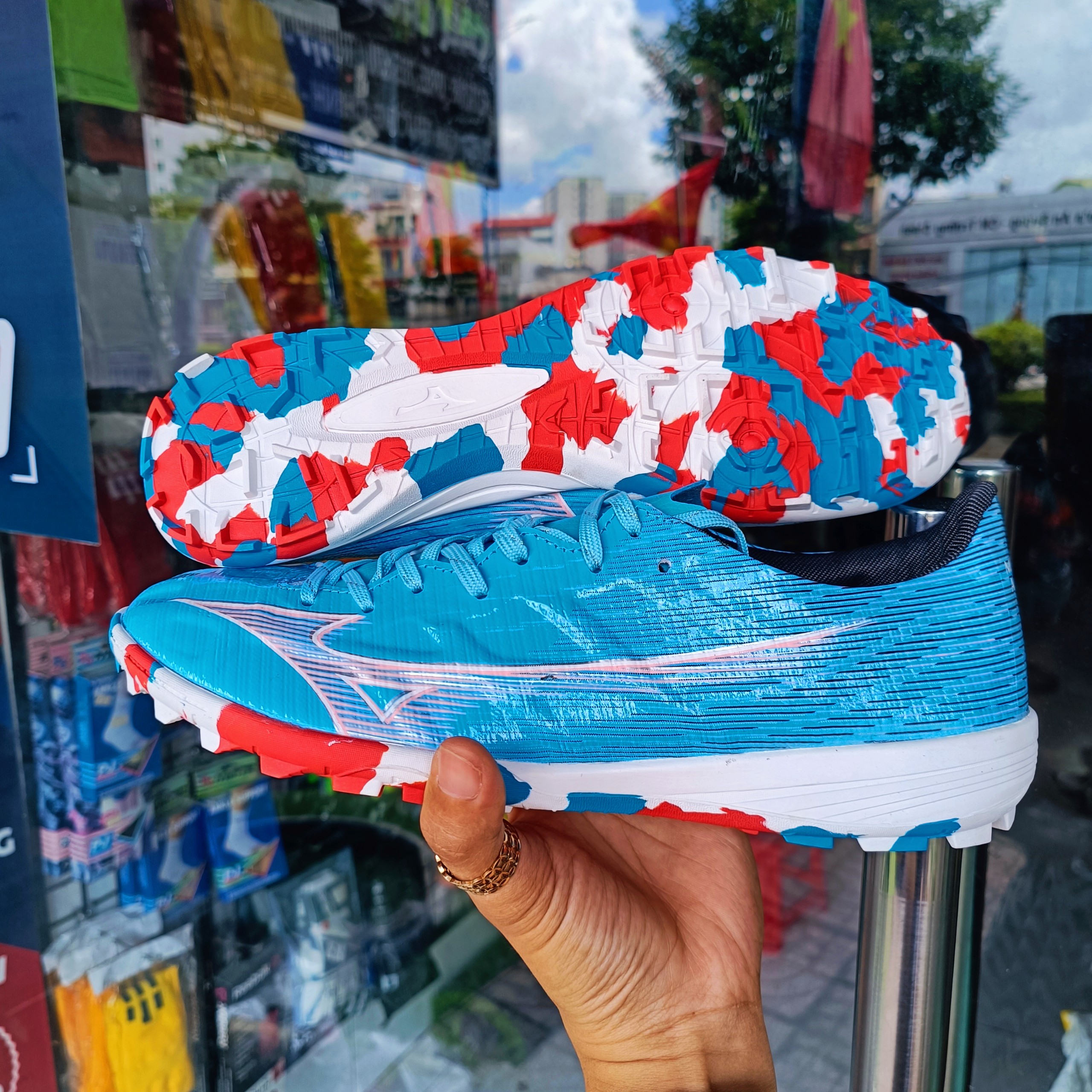 giày đá bóng mizuno alpha pro tf ( tặng Khâu đế+ tất + túi rut + hộp )