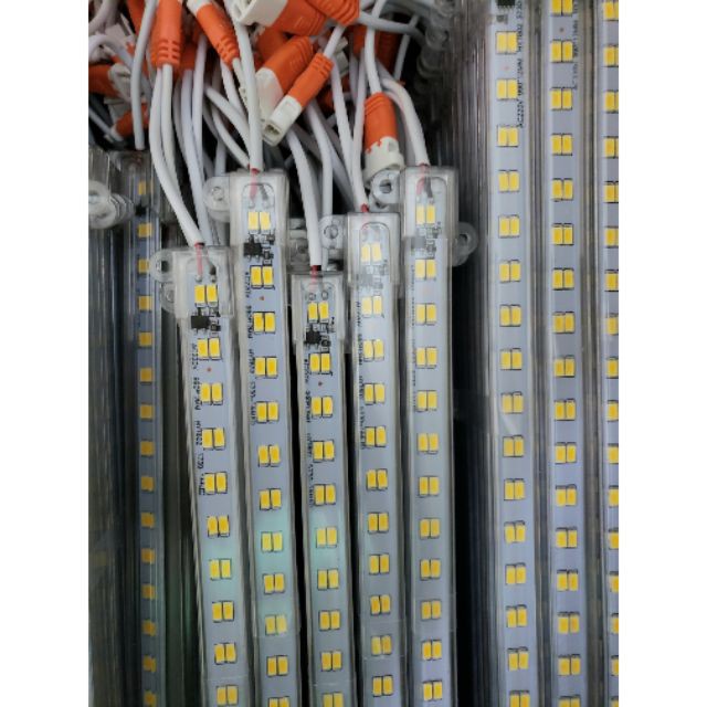 Led thanh 2 đường bóng bọc nhựa 220v - 1 mét
