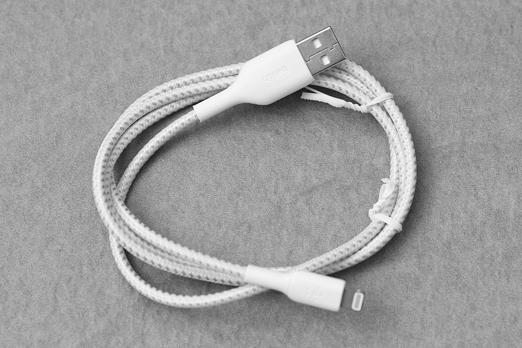 Cáp Lightning MFI 1m Belkin CAA002 ( Like New )