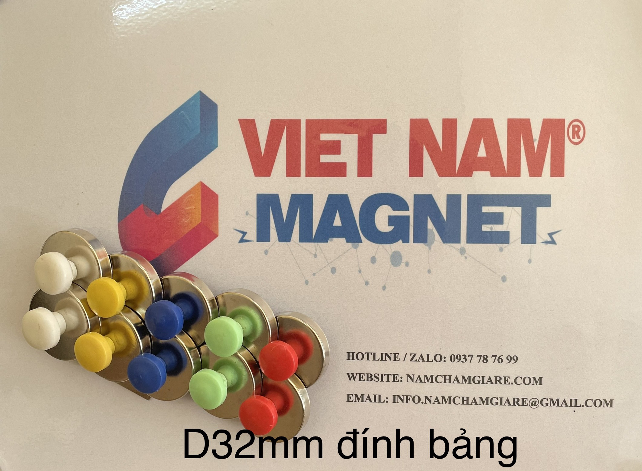 10 núm sắt D32mm hít bảng từ tiện ích