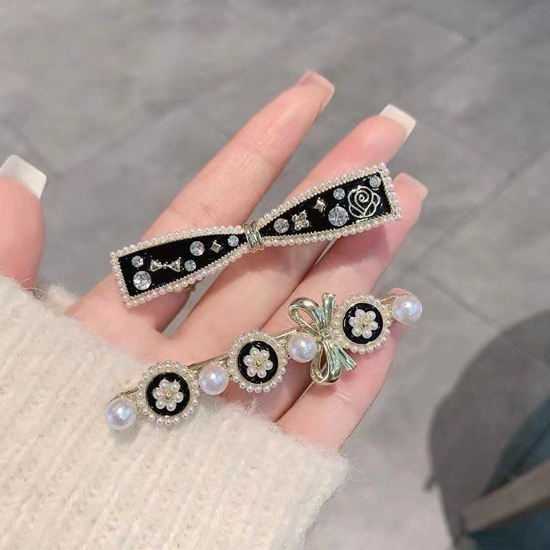 Kẹp tóc mái cổ điển, phong cách Retro Hàn Quốc