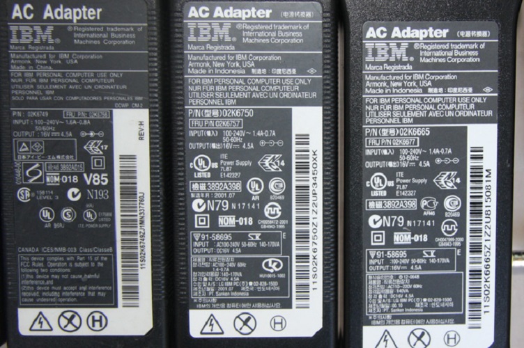 Adapter 16V 4.5A IBM Original