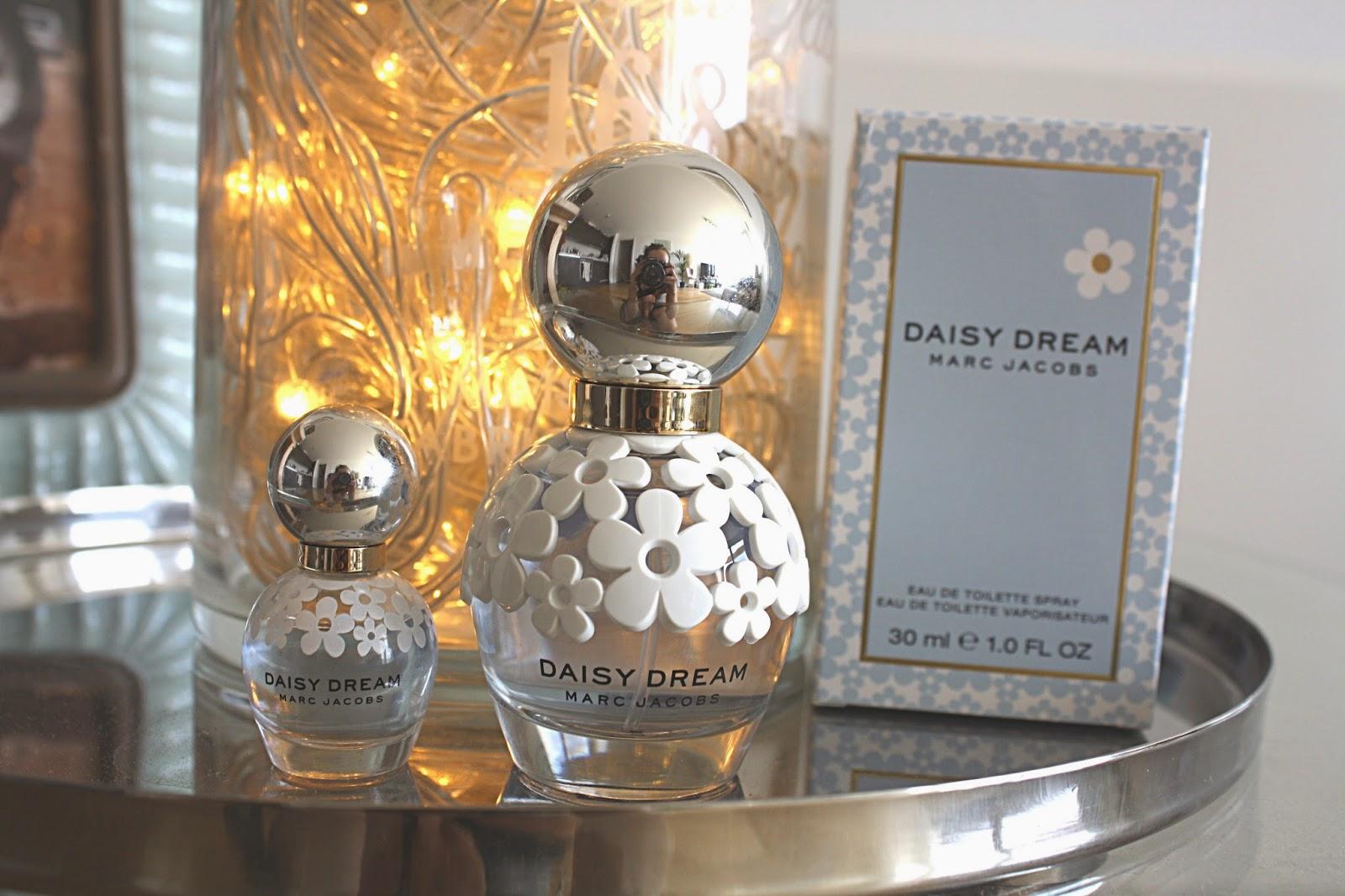 Nước hoa nữ Marc Jacobs Daisy Dream EDT 30ml
