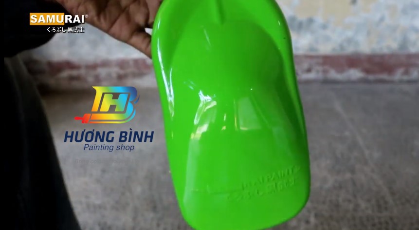 Sơn xịt Samurai màu Xanh Lá Cây - K417 (400ml) (có khả năng kháng xăng A92, A95)