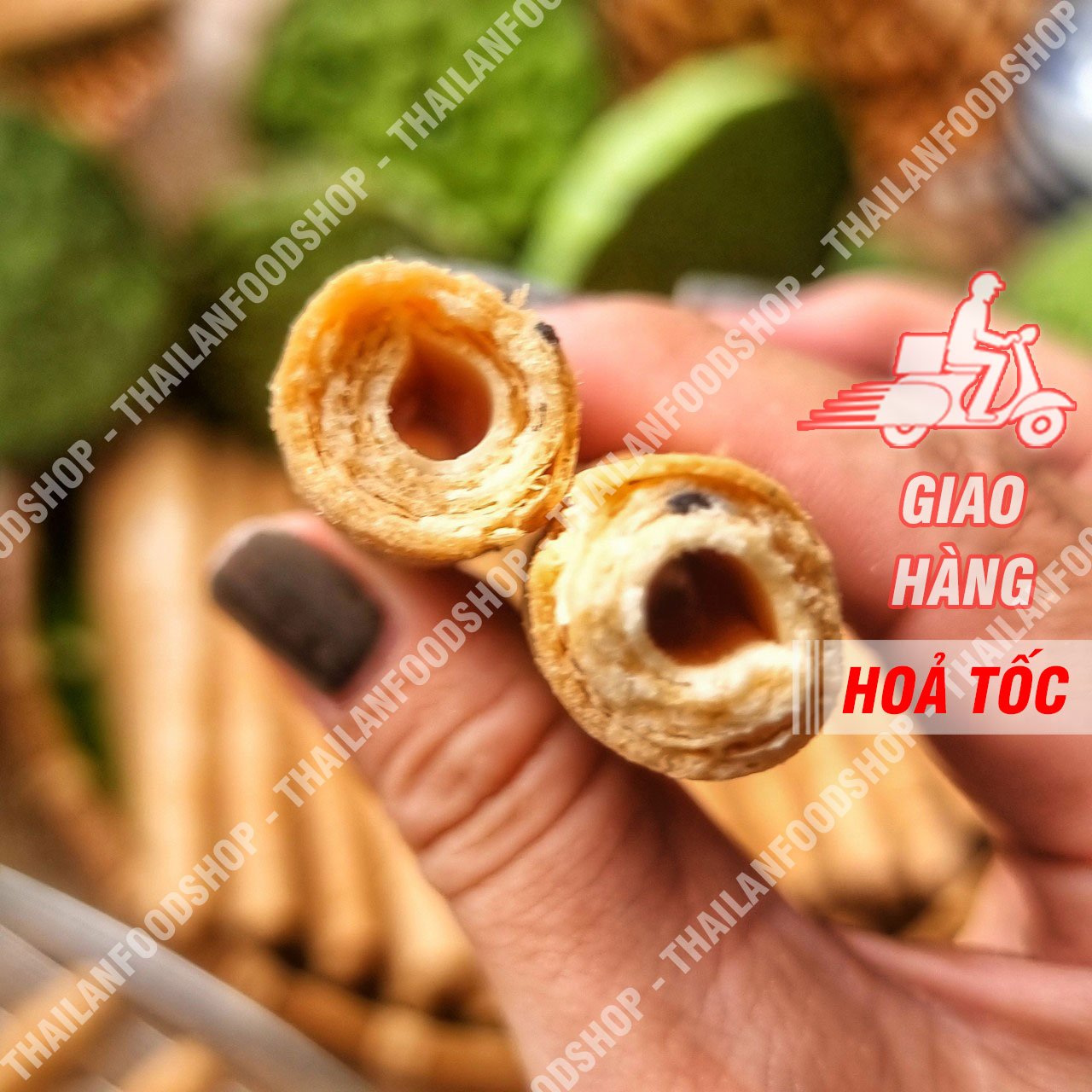 Bánh Ống Mè Nước Cốt Dừa ( Bánh Quế Dừa Hương Vani ) - Lon 250gram