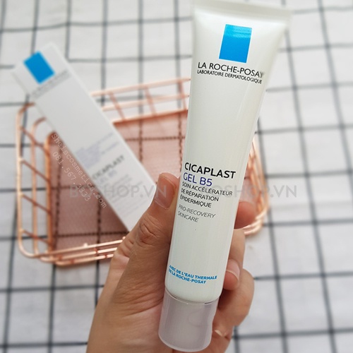 Kem dưỡng ẩm phục hồi da La roche-posay