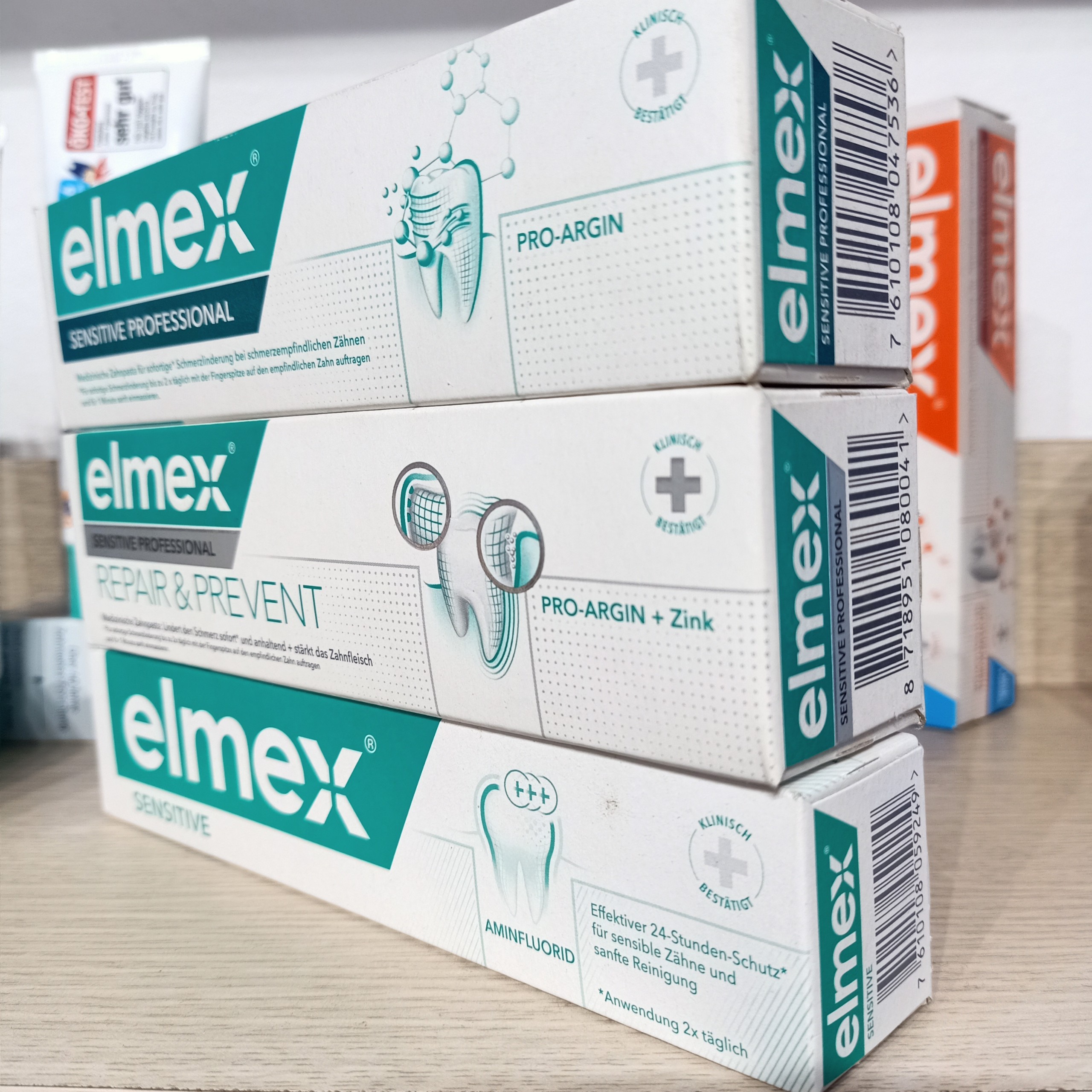 Kem đánh răng Elmex Sensitive mit Aminflourid, 75ml