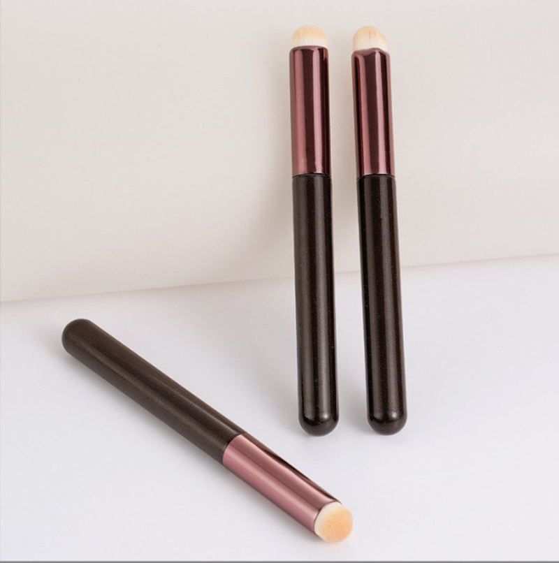 [HB GIFT] Quà Tặng Cọ Môi Merzy Lip Brush [HÀNG TẶNG KHÔNG BÁN]