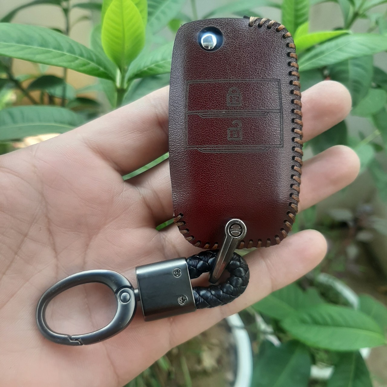 Bao da chìa khóa kia . da bò thật, khắc tên + số đt