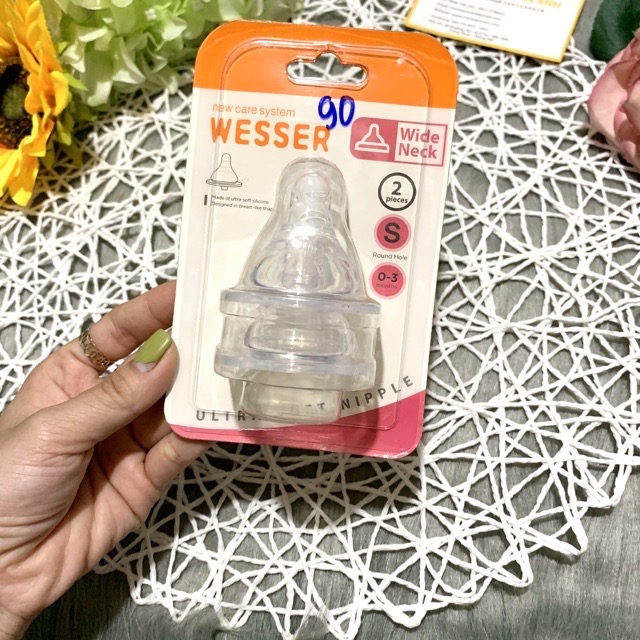 Núm vú WESSER cổ rộng/cổ hẹp đủ size cho bé yêu ( vỉ 2 cái )