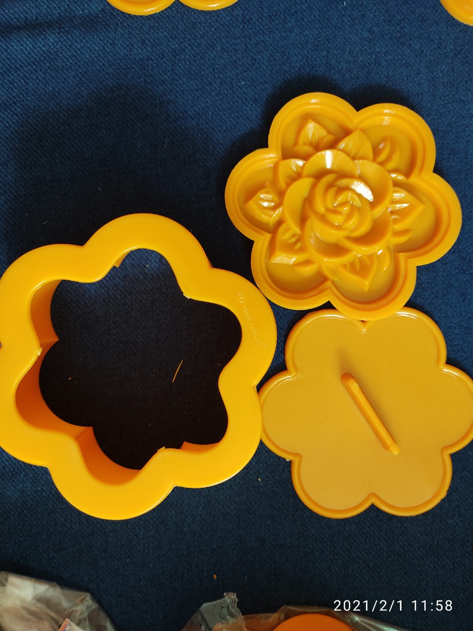Khuôn nhận xôi bông mai- hoa hồng 12 cm - vĩnh trường