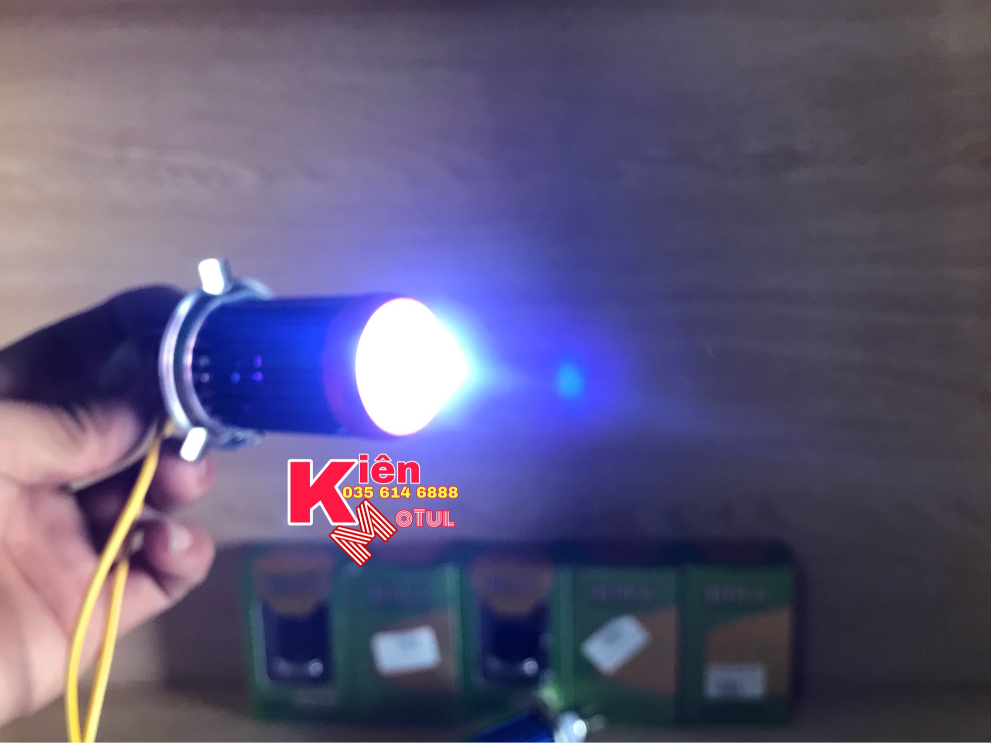 Bi led Bma 2 Chế độ Trắng Vàng Siêu Sáng