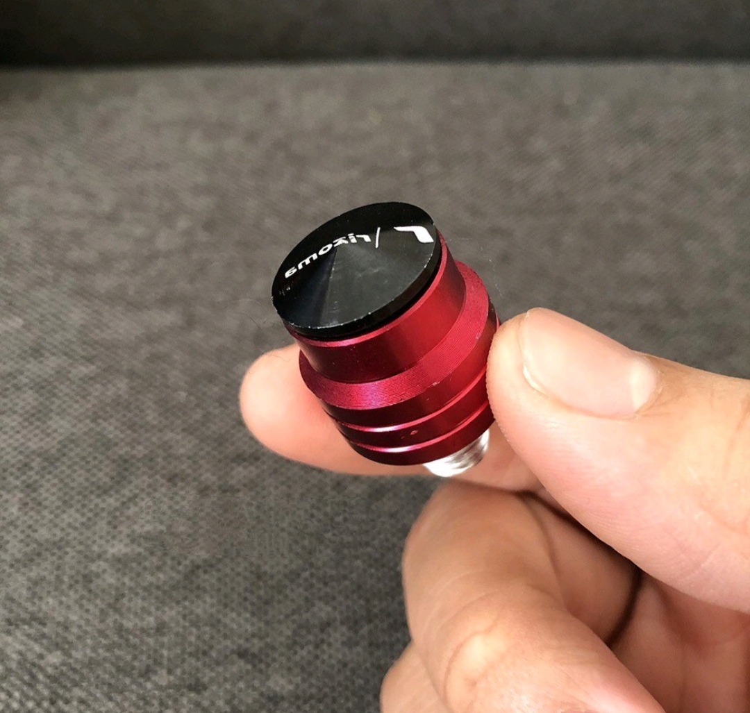 Ốc vặn vào chân gương rizoma ( giá 1 cái )