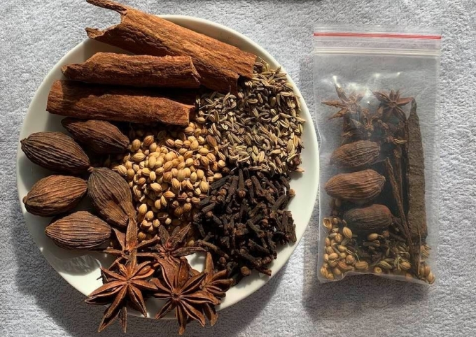 Gói gia vị hầm gà, nấu phở