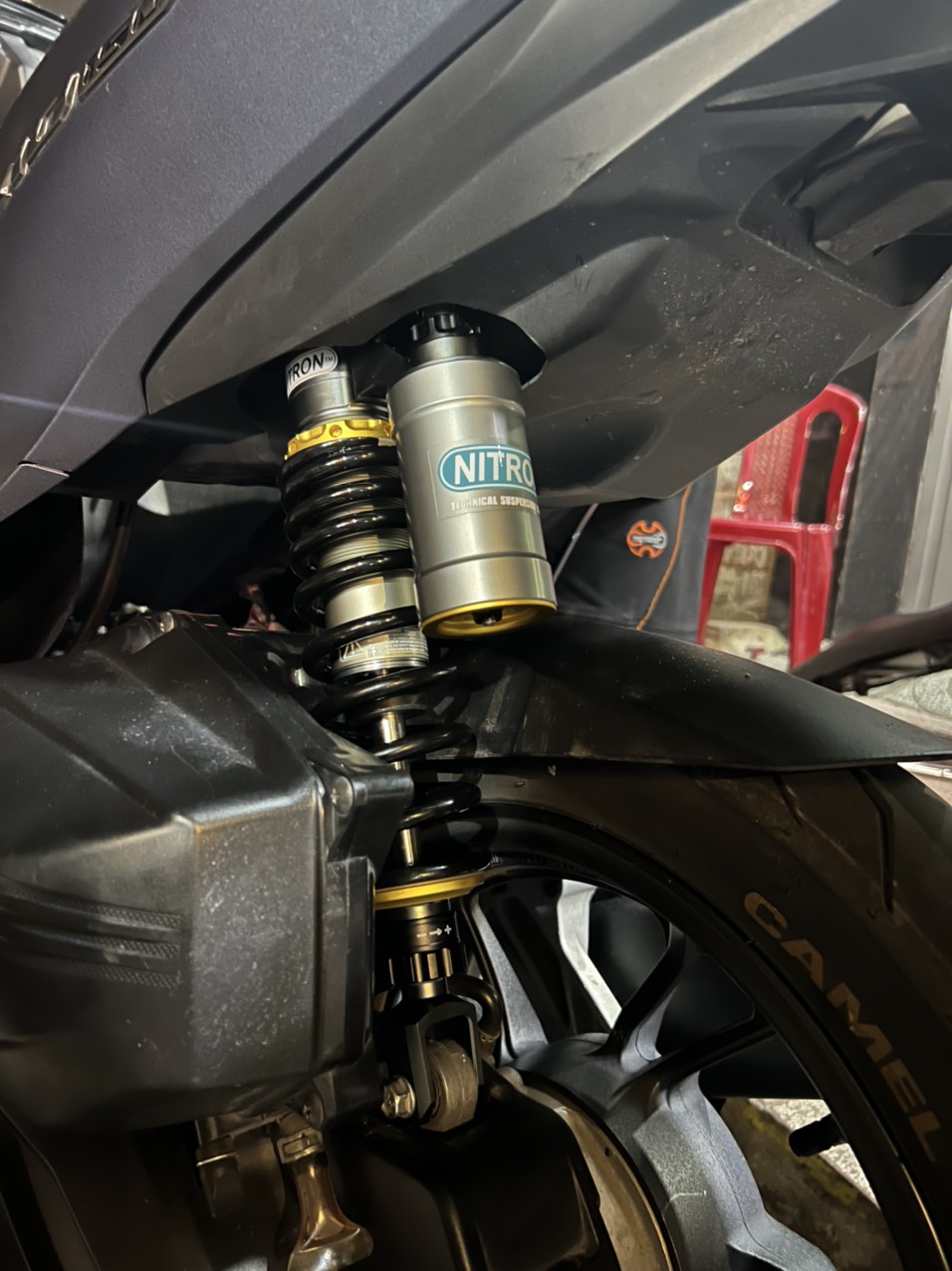 PHUỘC KIỂU NITRON CHO HONDA VARIO/VISION/CLICK 330MM