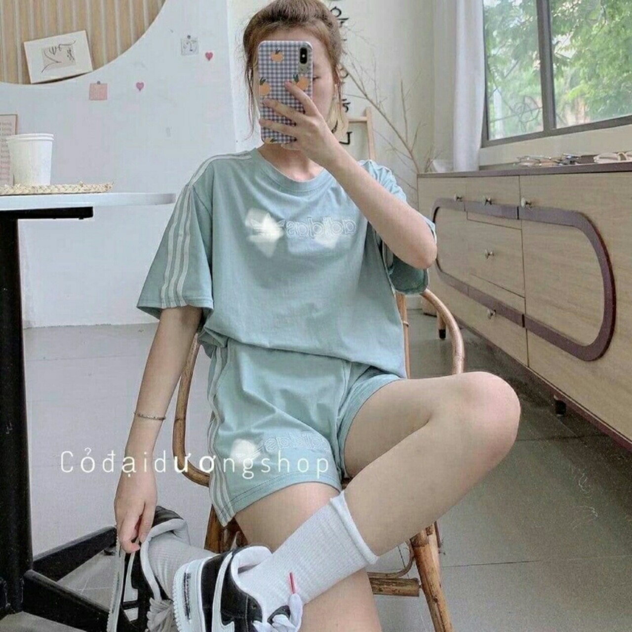 Bộ đùi thêu ngực ba sọc KA12