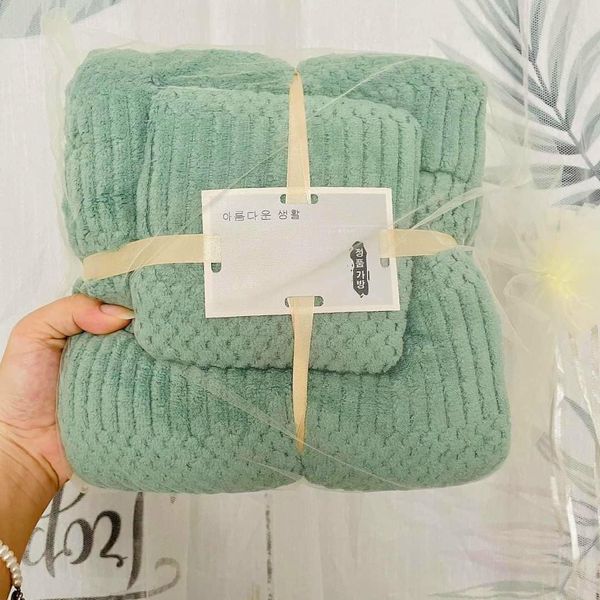 Sét 2 khăn tắm lông cừu mềm mịn siêu thấm hút (khăn tắm+ khăn mặt)