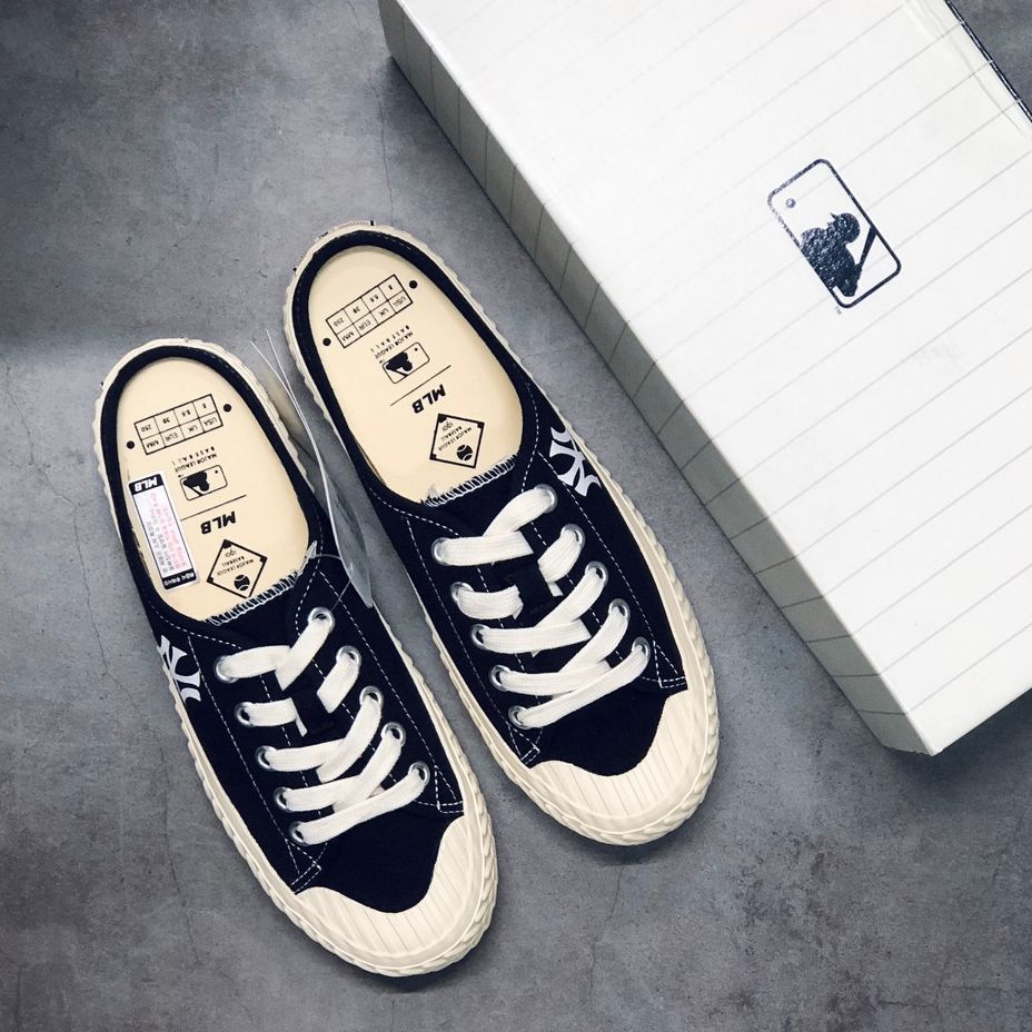 Sục Nữ Sneaker MLB MULE NEW YORK YANKEES màu đen ( đạp gót MLB)