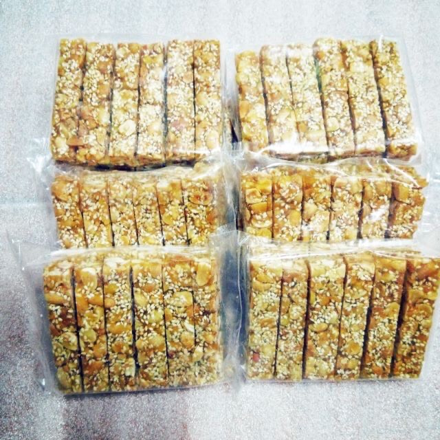 COMBO 2KG KẸO LẠC VỪNG TRUYỀN THỐNG