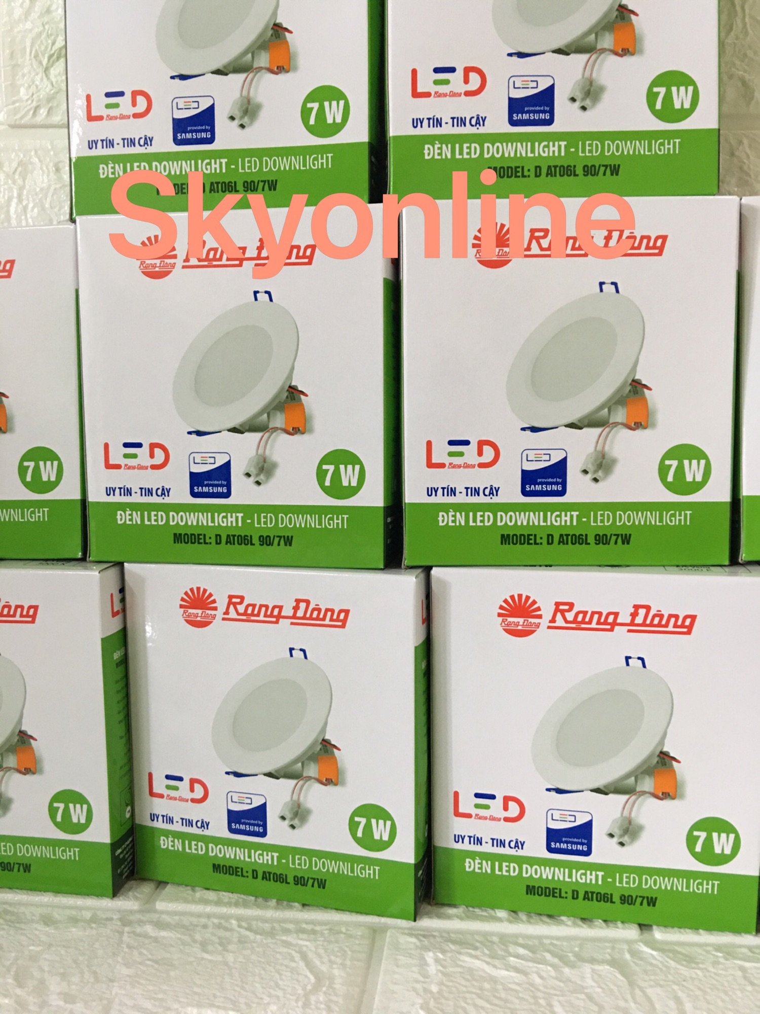 Đèn led âm trần rạng đông