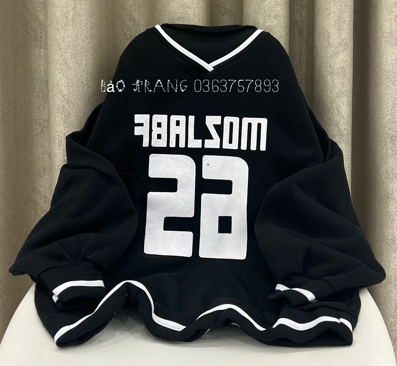 Áo nỉ sweater cổ tim số 26- áo nỉ unisex nam nữ chất nỉ ngoại dày mịn