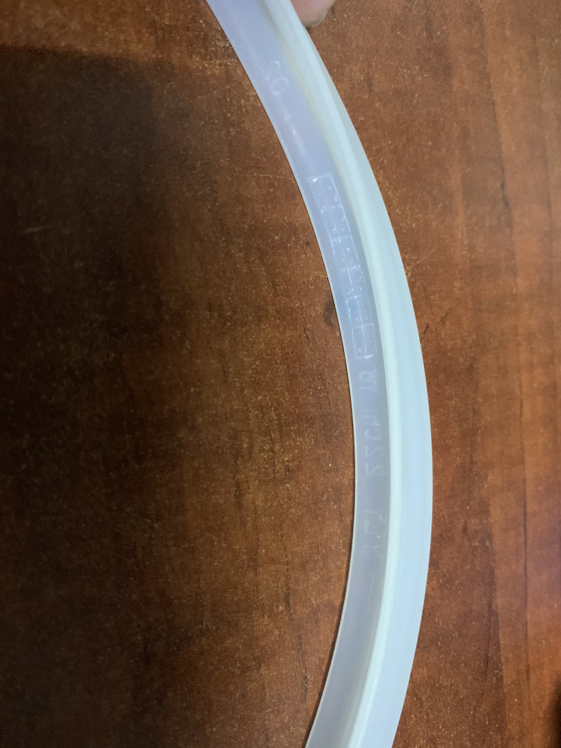 Ron nồi áp suất gas Supor (tay cầm dài) 22cm