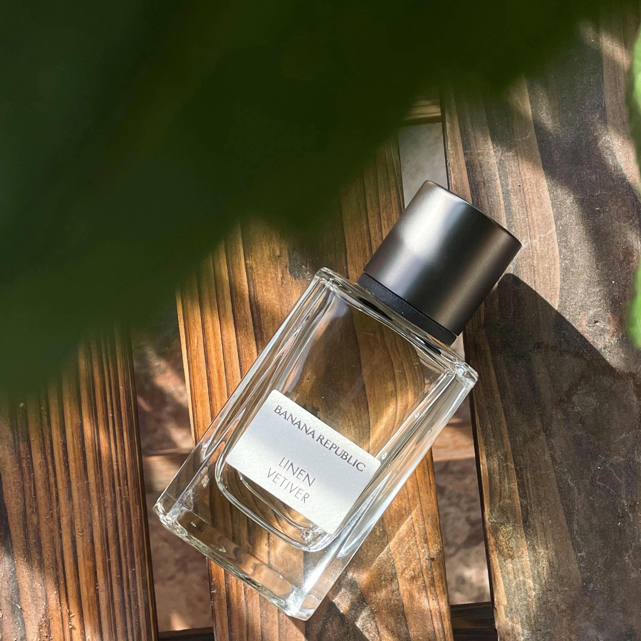 NƯỚC HOA BANANA REPUBLIC  𝐋𝐈𝐍𝐄𝐍 𝐕𝐄𝐓𝐈𝐕𝐄𝐑 EDP 75ml