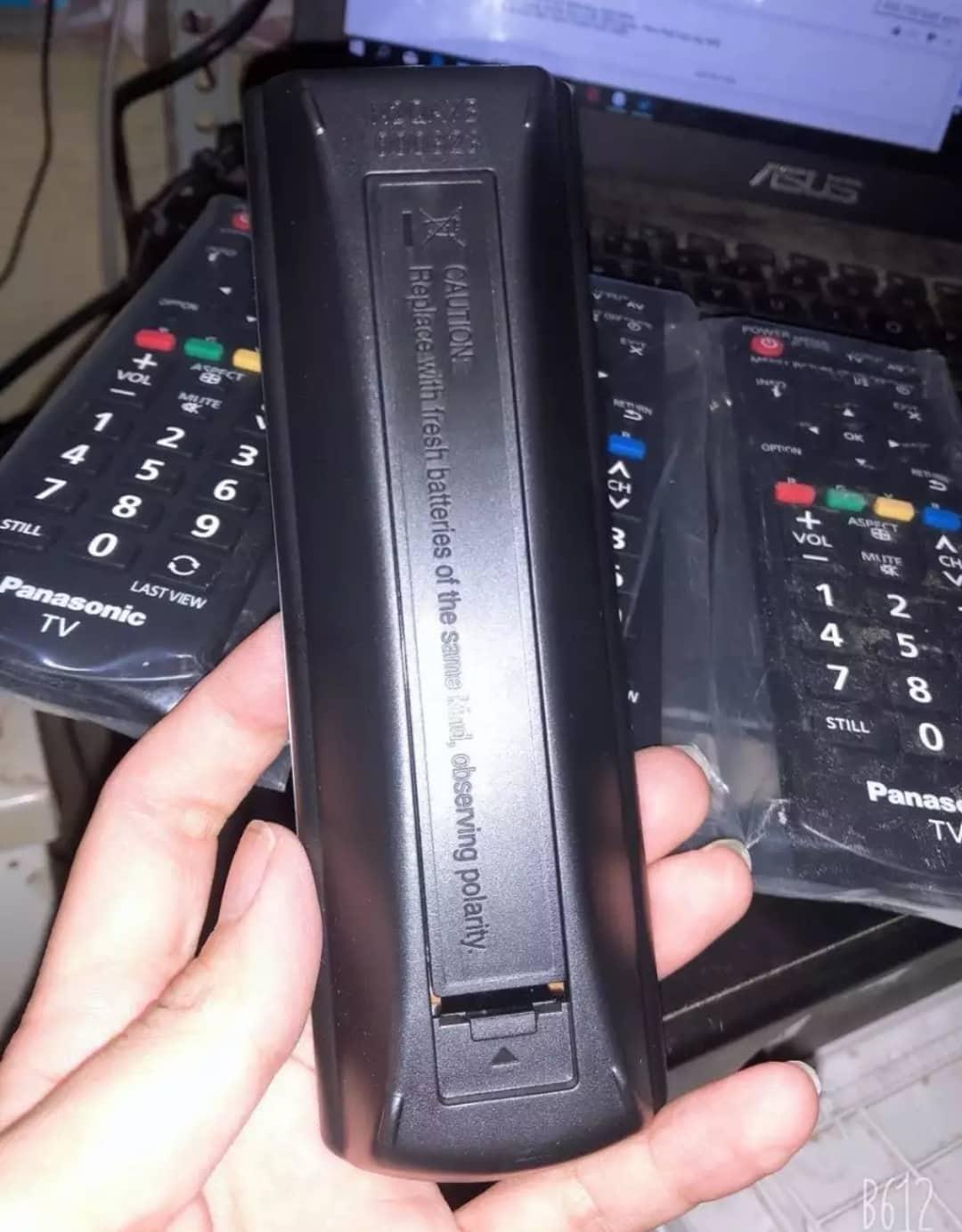 điều khiển tivi PANASONIC ngắn xịn
